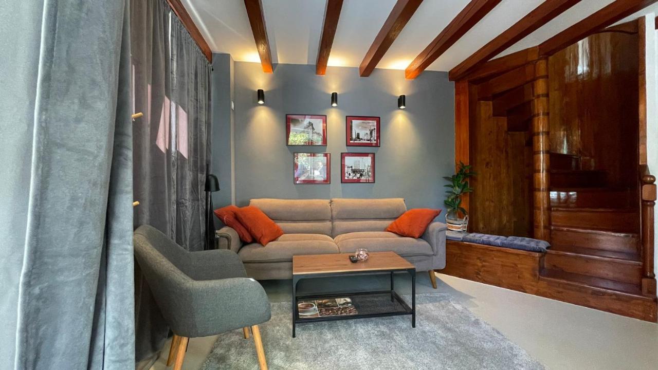 The-Point Lovely Studio In Center Of Bukarest Exteriör bild