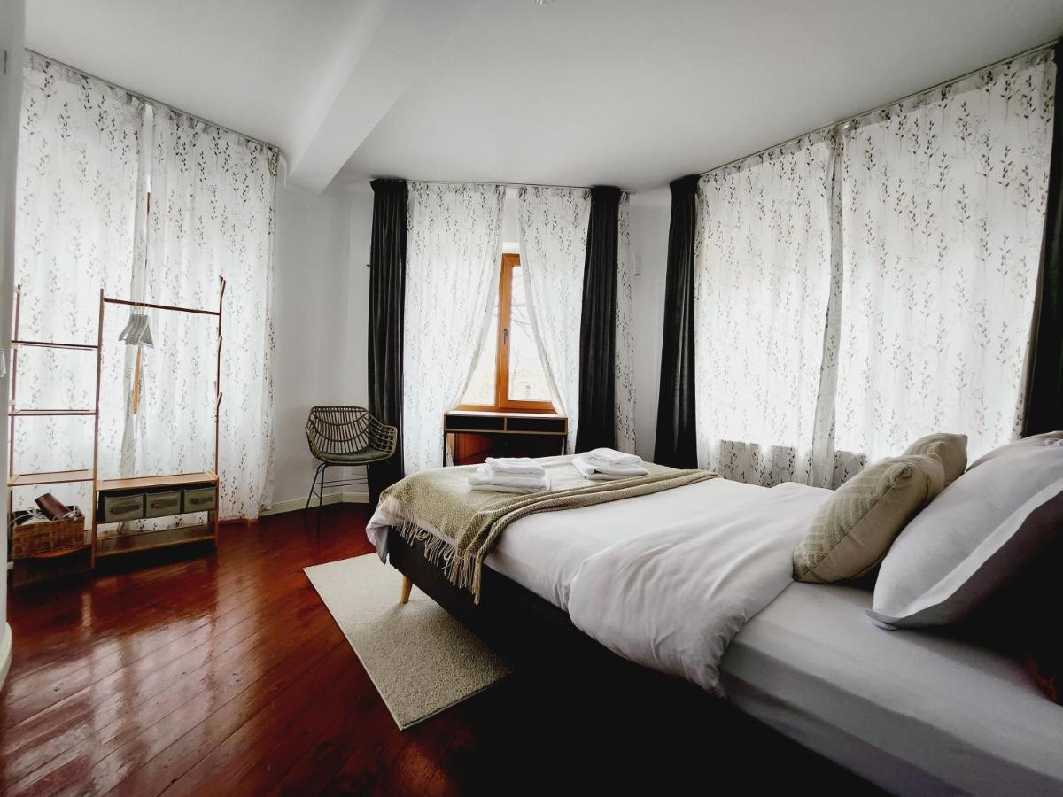 The-Point Lovely Studio In Center Of Bukarest Exteriör bild